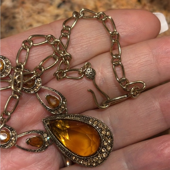 Monet Gold Tone Amber Color Faceted Glass & Rhinestones Teardrop Necklace - Picture 3 of 4